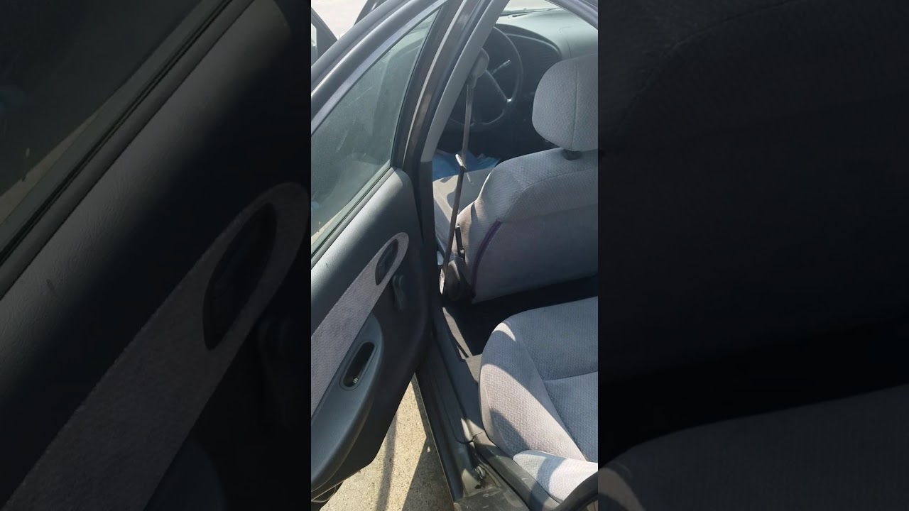 2004 Kia spectra grey base 5 speed manual 76k miles