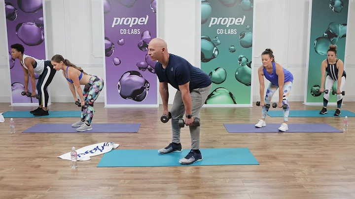 15-Minute Get-Back Workout With Harley Pasternak For Better Posture and a Leaner Body