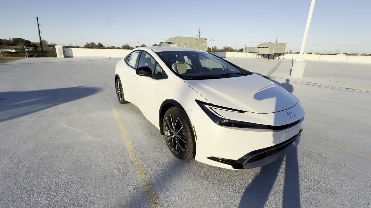 2026 Toyota Prius XLE Kenner, Metairie, New Orleans, Harvey, River Ridge, LA