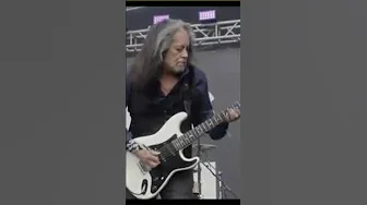 Jake E. Lee and David Draiman's EPIC Performance of 'Shot In The Dark' at Ozzy's LAST SHOW!