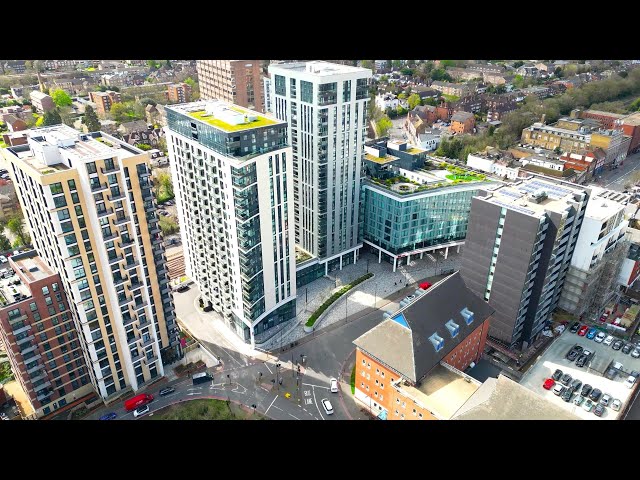 [4K] Sutton | London by Drone class=