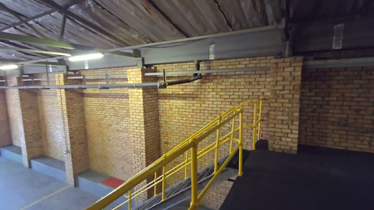 Neat Mini Warehouse Available To Let in Wadeville Germiston