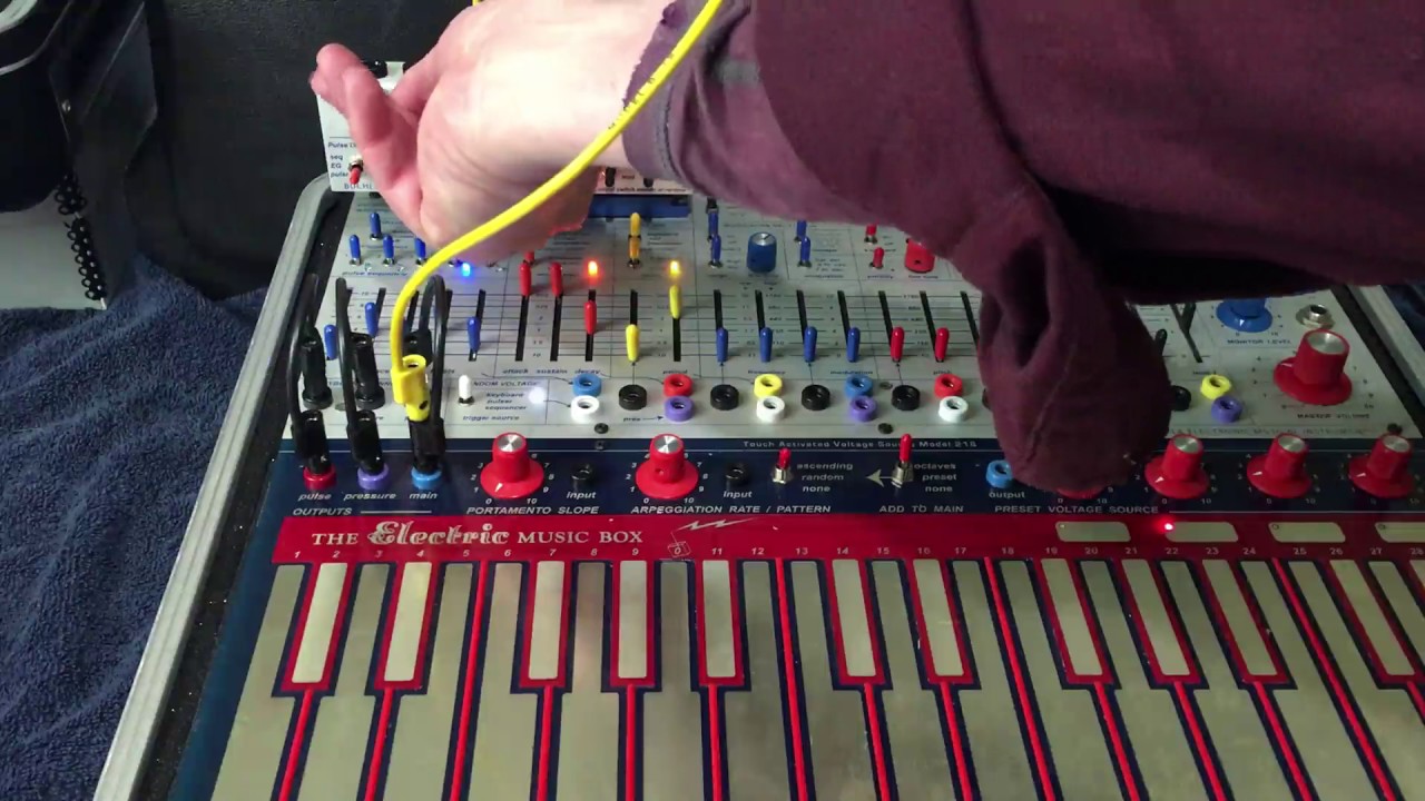 BEMI Easel Aux Card 02 Audio Oscillator