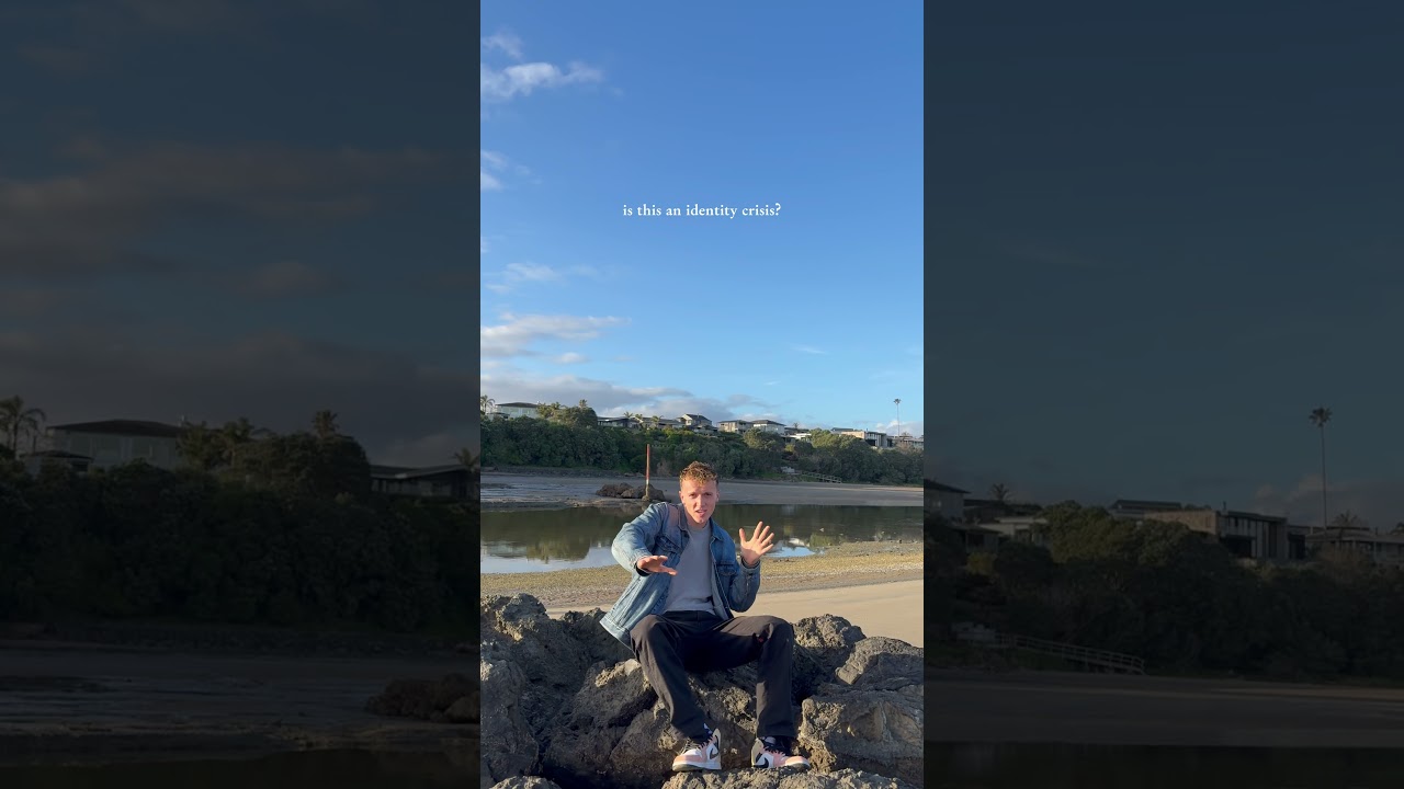 Chris Bates – Identity Crisis (Vertical Lyric Video)