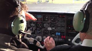 Beechcraft BE76 Duchess Weston (EIWT) Part 1