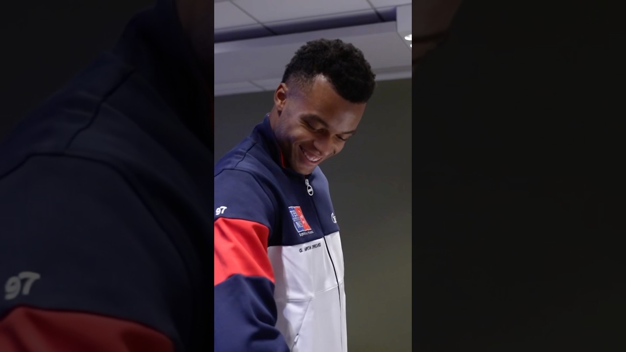 Bienvenue chez les Bleus, Giovanni ✨??