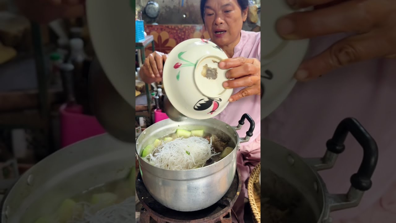 ต้มจืดที่รสชาติไม่จืดเหมือนชื่อนะ