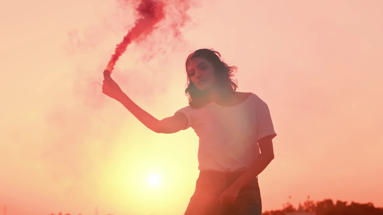 20 years of radiant red – 20 years of Khaadi.