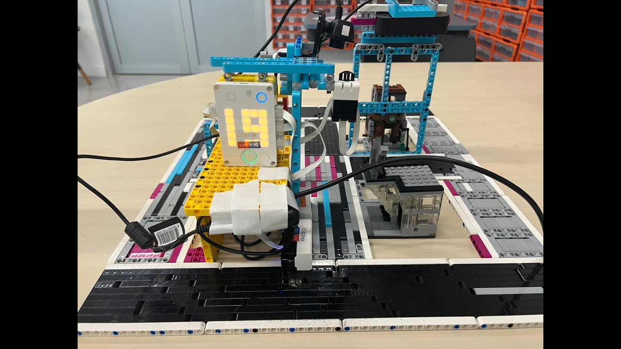 2025 WRO FUTURE INNOVATORS - Personalized AI Traffic Advisor