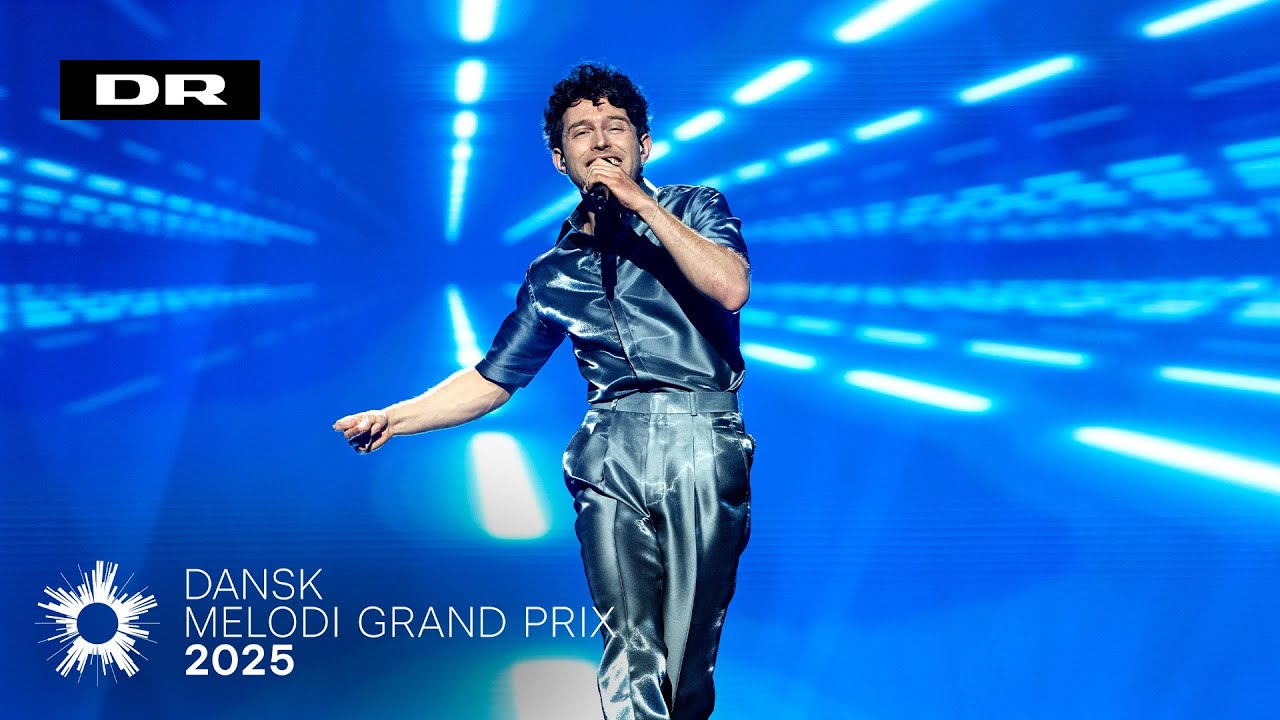 Max Ulver – Supernova (LIVE) | Dansk Melodi Grand Prix 2025