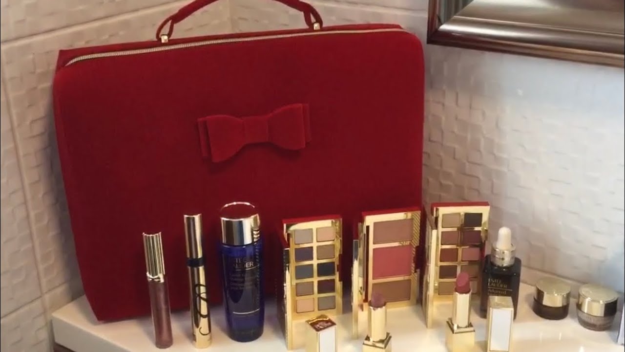 Estée Lauder 32 Beauty Essentials 2020 Christmas