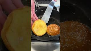 Brisket King teaches Gordon Ramsay how to cook ? #cooking #burger