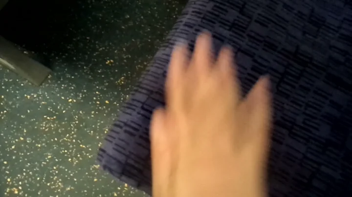 Dusty Seats on 465 924