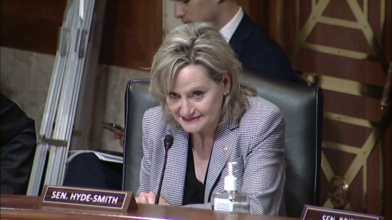 Senator Hyde-Smith Gains Army Corps Concurrence on Need to Enlarge Yazoo Area Levee