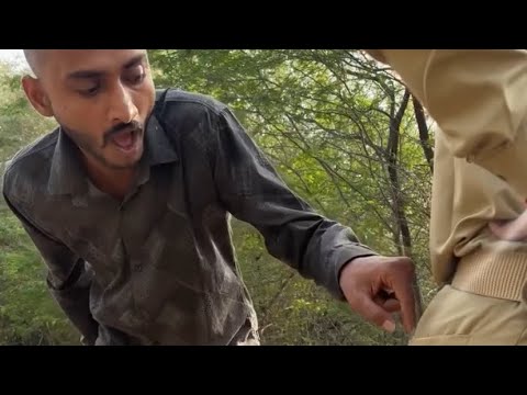 पुलिस वाले का चुराया आई फ़ोन 😱😱😱