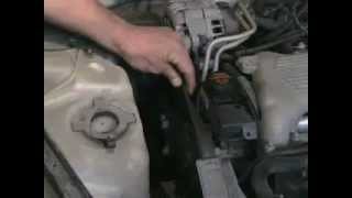Automotive Car Maintenance. How to Check The Serpentine Belt for Wear