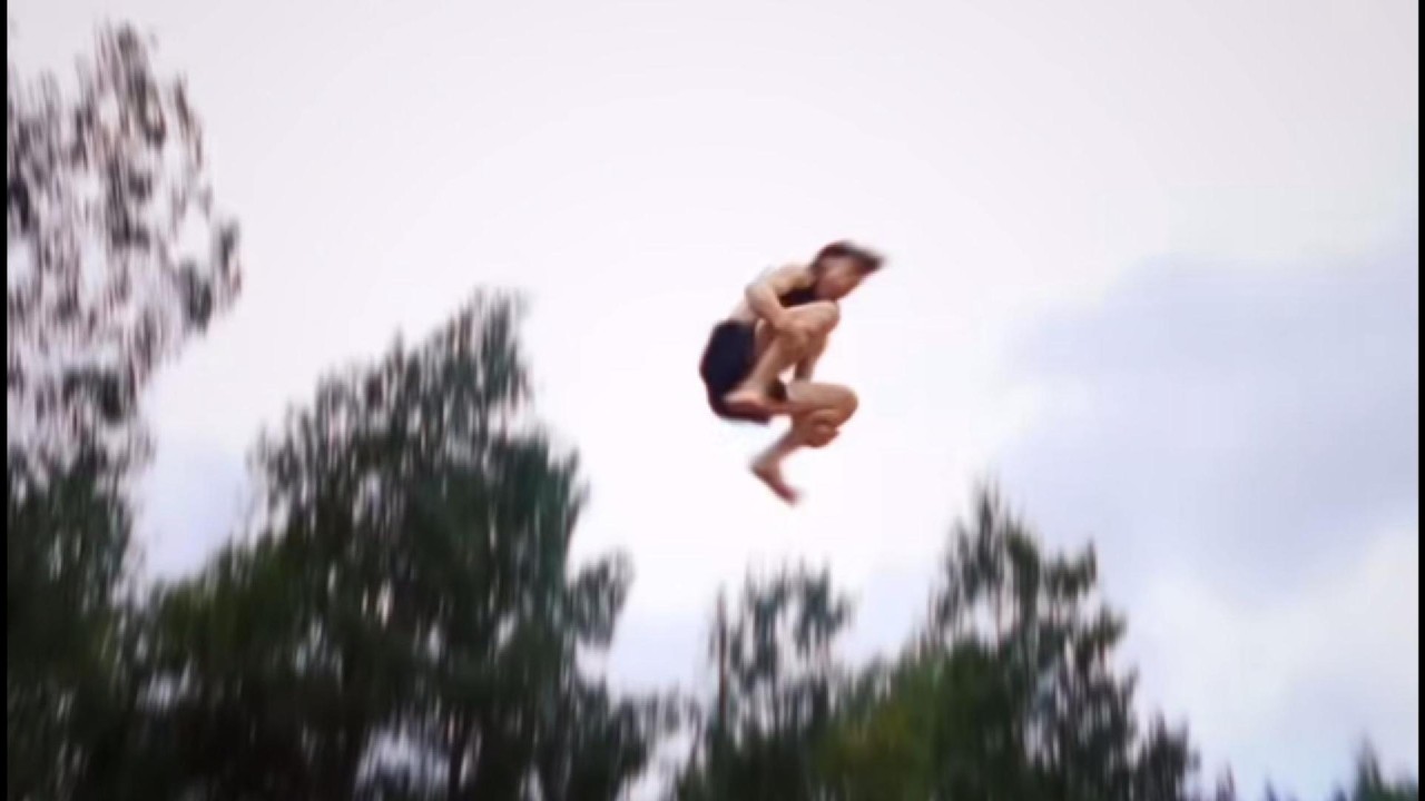 TOP 10 hardest Trampoline Tricks