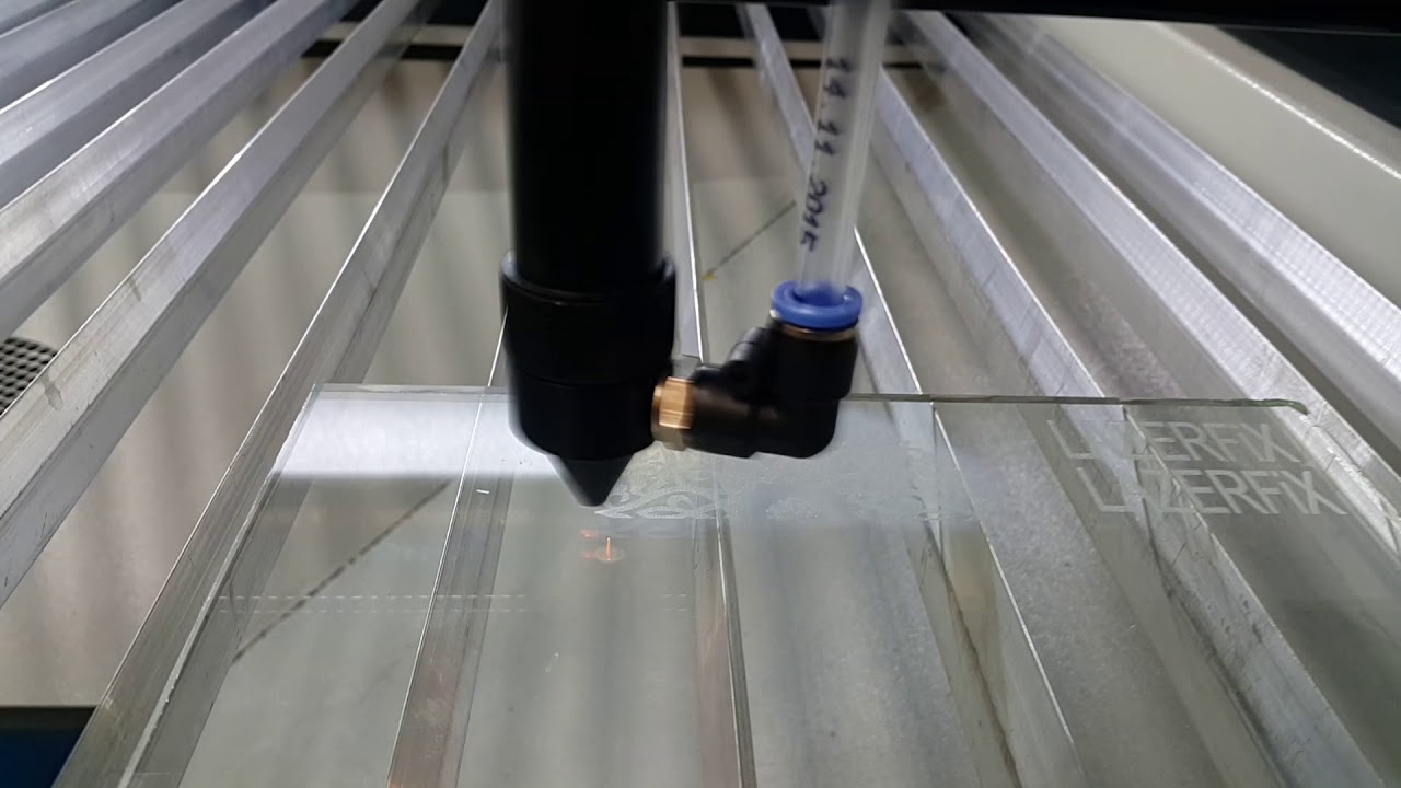 LazerFix Co2 Lazer ile Cam Kazıma