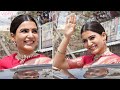 Watch: Fans flock to see Samantha at the Mangalya Shopping Mall launch at Nalgonda