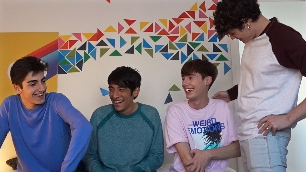 les digo a mis mejores amigos que soy gay