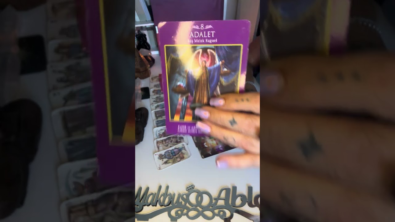 BOMBA GİBİ GELEN💥EKİM AYINDA⚡️AŞK HAYATINIZ💥💞⚡️#keşfet #tarotacilimi #love #ekimayı