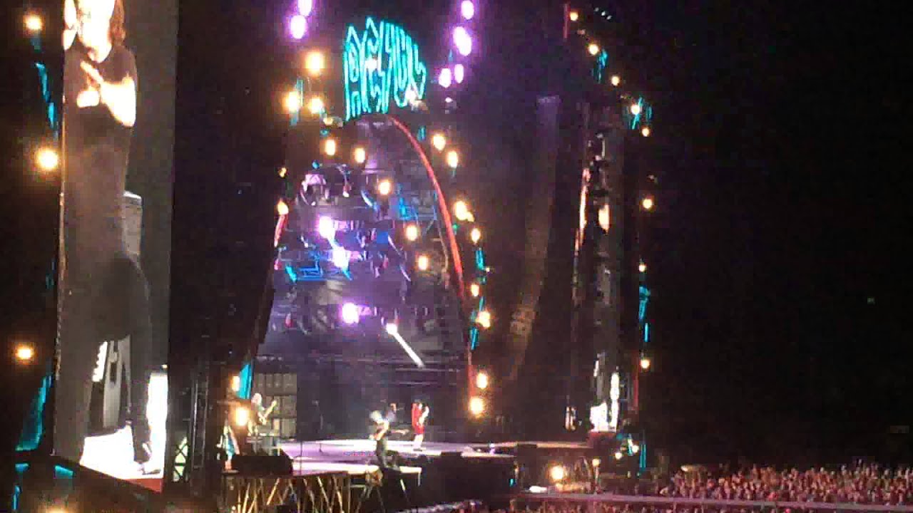 ACDC Live in Brisbane Australia 12-11-2015 - SHOOT TO THRILL - YouTube