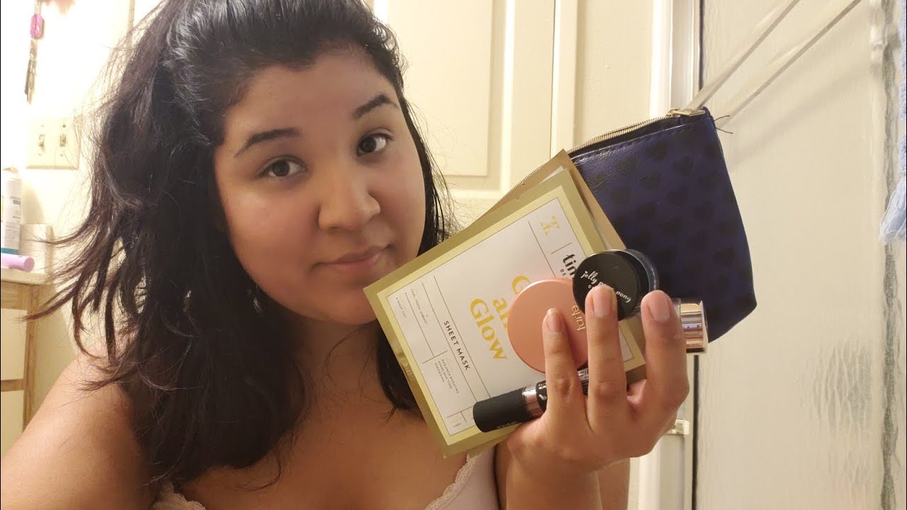 Ipsy November 2018 unbagging!