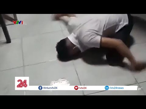 Tác hại kinh hoàng khi sử dụng cỏ mỹ | VTV24 Tác hại kinh hoàng khi sử dụng cỏ mỹ | VTV24
