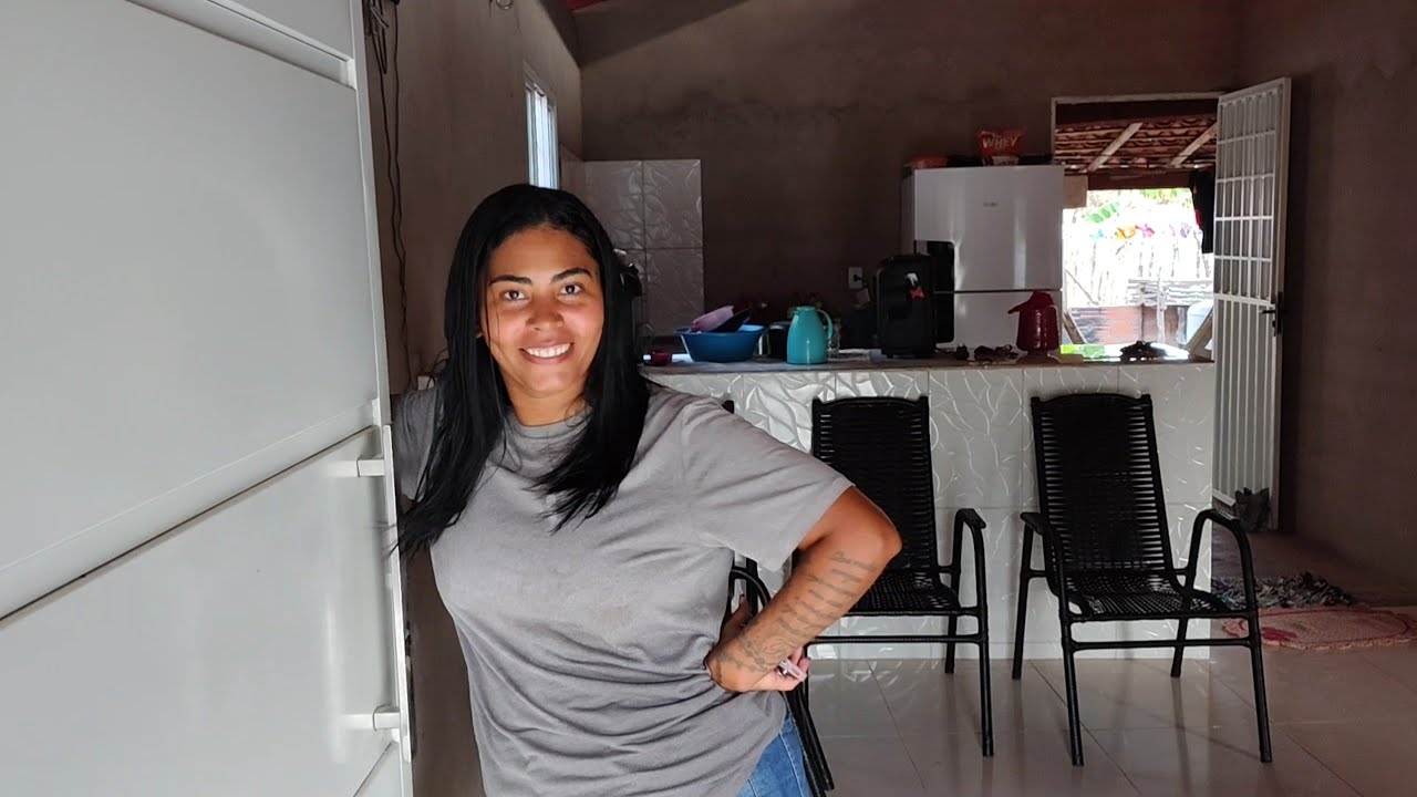 A CROCHÊTEIRA TOINHA ESTA DE VOLTA, MOSTRANDO PEÇAS D CROCHÊ E MAIS UMA CONQUISTA PRA SUA CASA