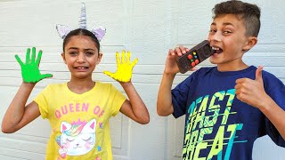 Fun with Heidi and Zidane Color Finger Paints Story