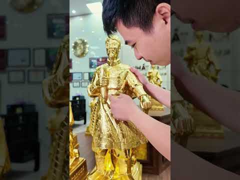 Tượng Hưng Đạo mạ vàng 24K chuẩn thủ công – Đẹp sáng từng đường nét