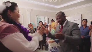 Әйелімнің купальниктегі жеке суреті