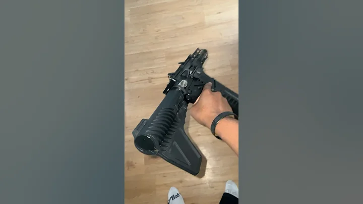 WHAAAAT 🤯 #potheadsarmory #airsoft #2astrong #viralshort #comedy #edc #shortsfeed #guncommunity