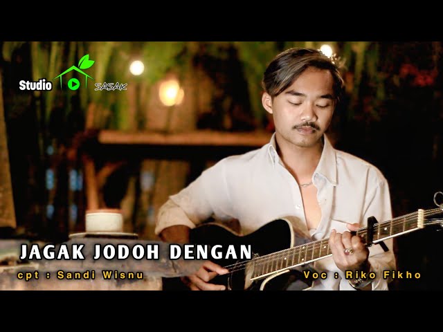 Riko Fikho - JAGAK JODOH DENGAN (Acoustic Version Cover ) class=