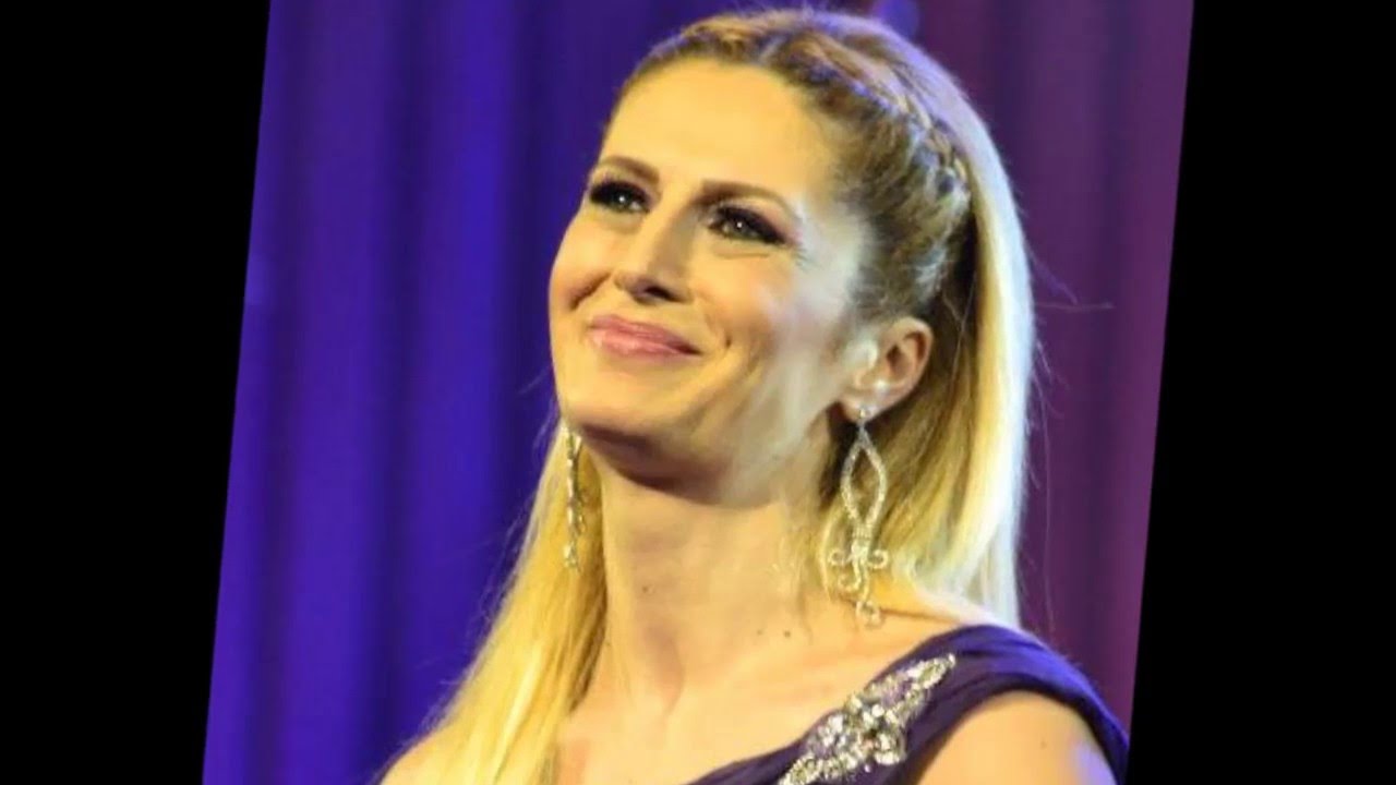 Melda KUYUCU KILIÇ-Güller Arasında Seni Bensiz Gören Olmuş (UŞŞAK)R.G.