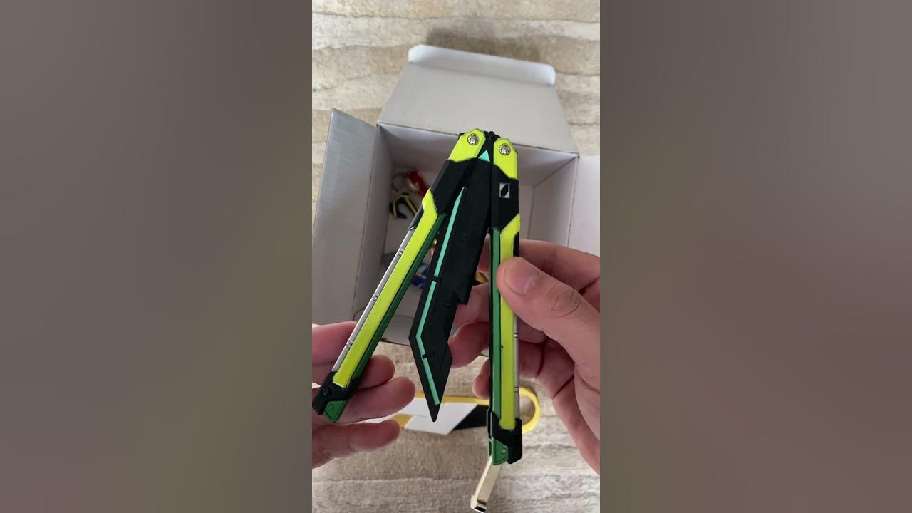 Valorant Weapons Unboxing #balisong #valorant #toys