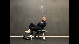 Anchored Single Leg Cross Bench Sit Up