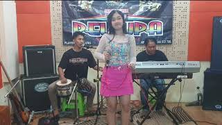 BADAI BIRU VOC : YONIA FARERA