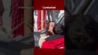 Alevlere Teslim Olan Otelde Acı Bekleyiş... Resimi