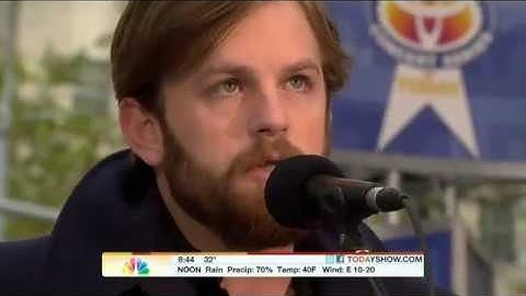 Kings Of Leon - Radioactive (Late Show 2010)