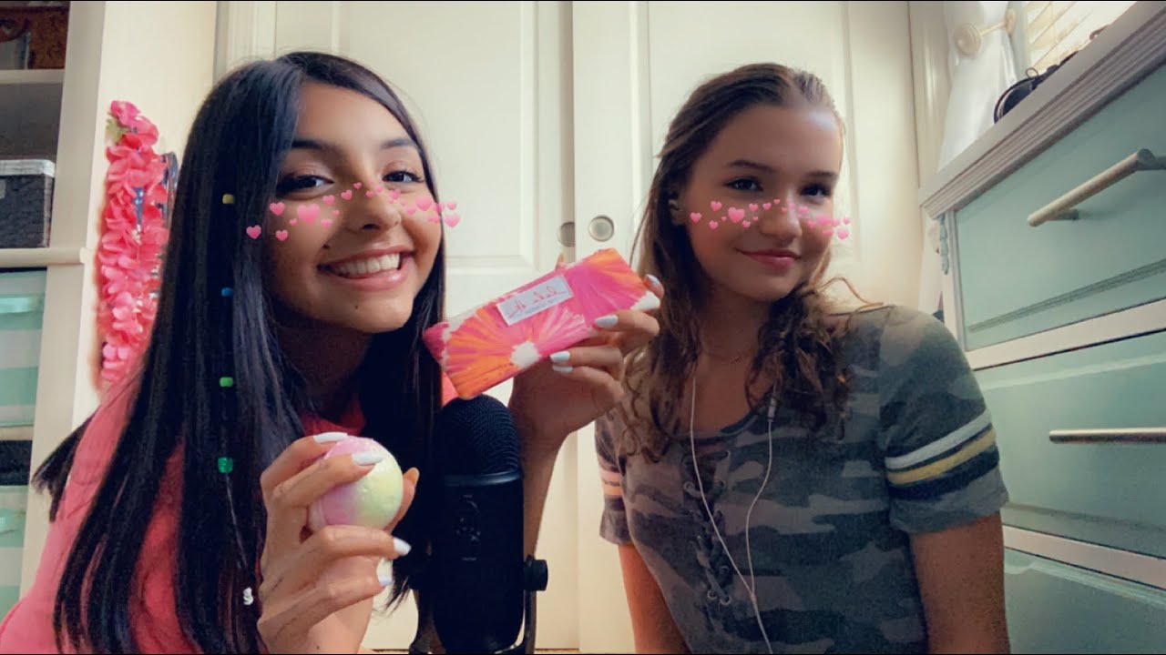 💕 Friend tries giving me ASMR 💕