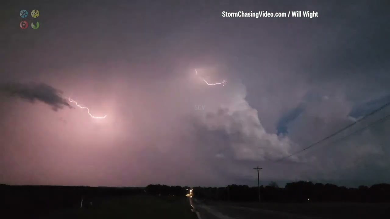 Lightning In The Southern Twin Cities Metro Puts On A Light Show