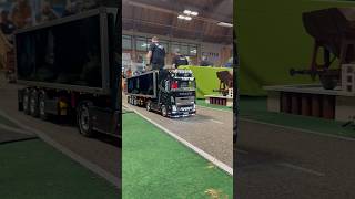 Volvo RC Truck 🔥🚛Power, detail and realism in action! #Volvo #VolvoRC #RCTruck #RC #RCHobby #rc