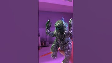 Make some noise #godzilla #subscribe #actionfigures #kaiju #funny #memes @bzi11a