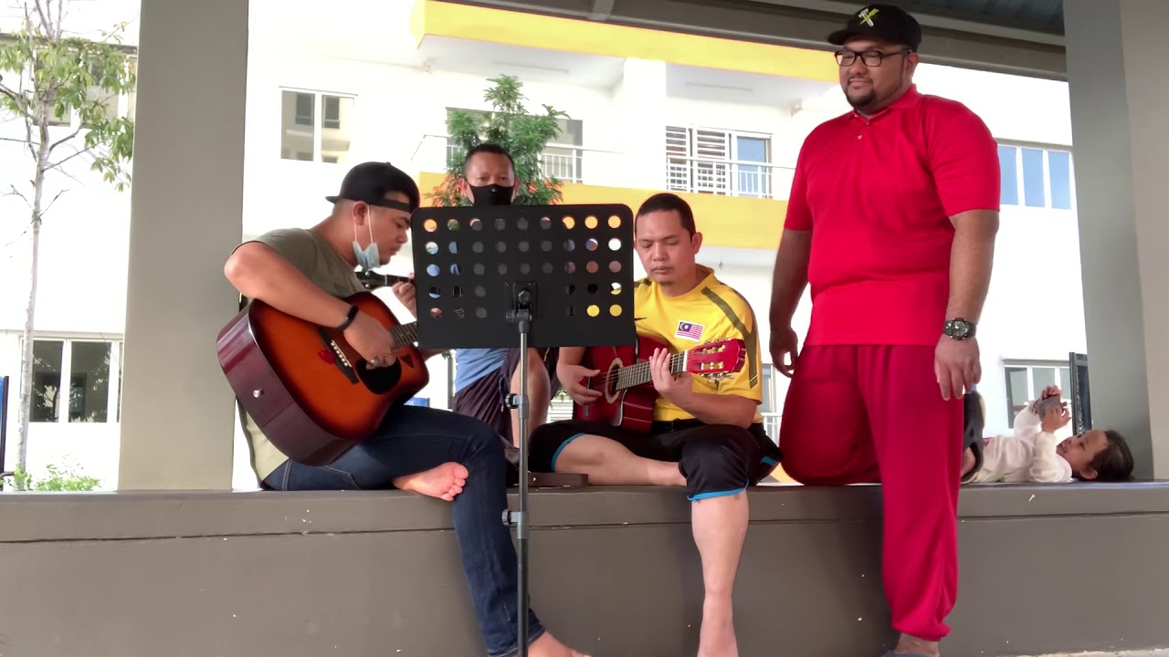 Suasana Hari Raya - Ayie & The PGBs (Cover)