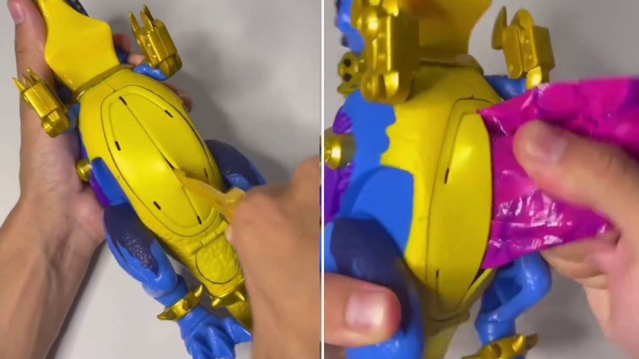 Respuesta a @Artistadas en casa abriendo T-REX azul 🪺🦖 