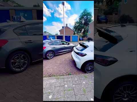 شرح طريقة الاصطفاف بين سيارتين