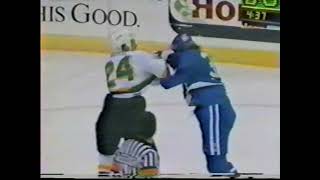 Daniel Dore vs Mark Tinordi - Oct 14, 1989