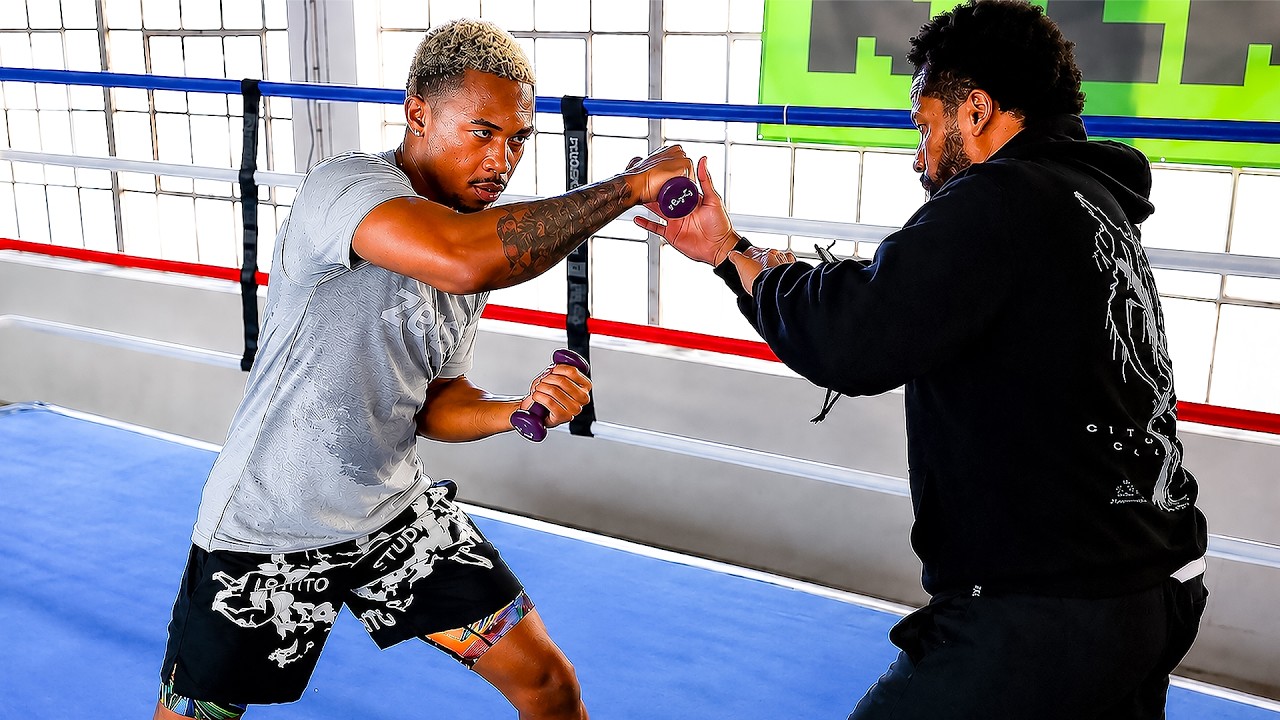 DeenTheGreat Gets FIGHT READY With Adrien Broner’s Former Coach GT! 🥊🔥