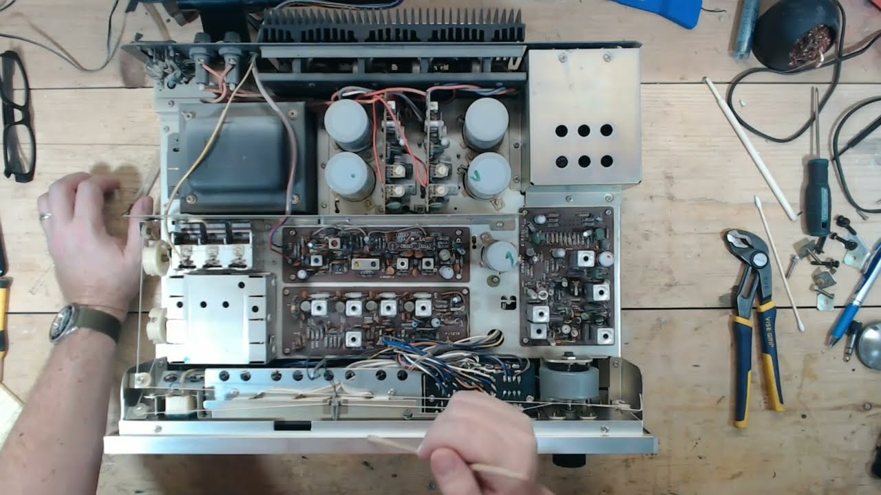 Базовое обслуживание стереоресивера Sansui 5000X и обновление светодиодов